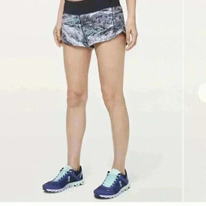 Lululemon women’s short